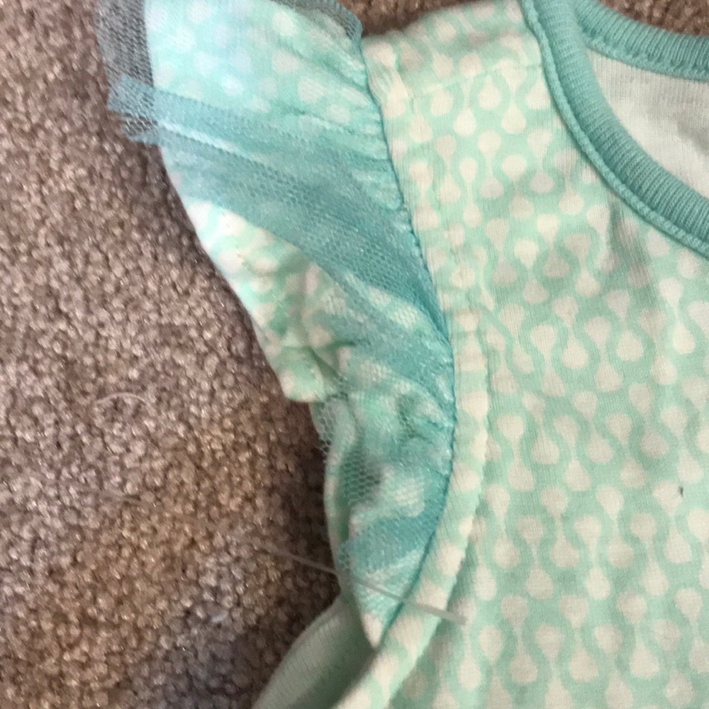 Romper - Picture 3 of 4
